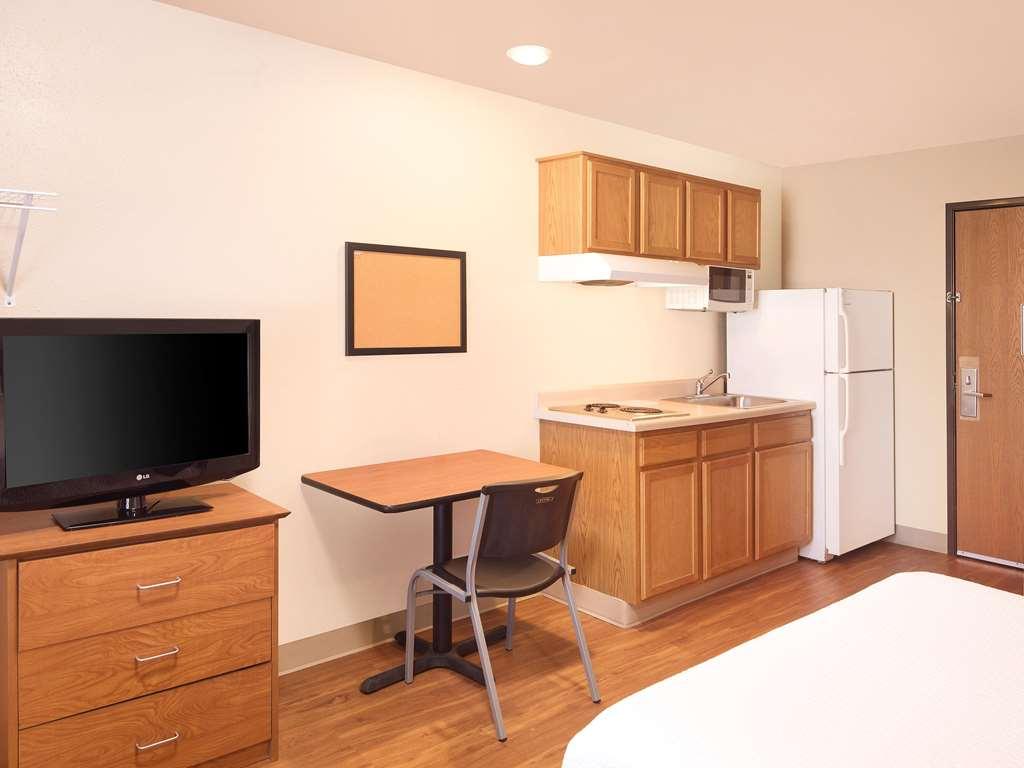 Extended Stay America Select Suites - Kansas City - South - I-49 חדר תמונה
