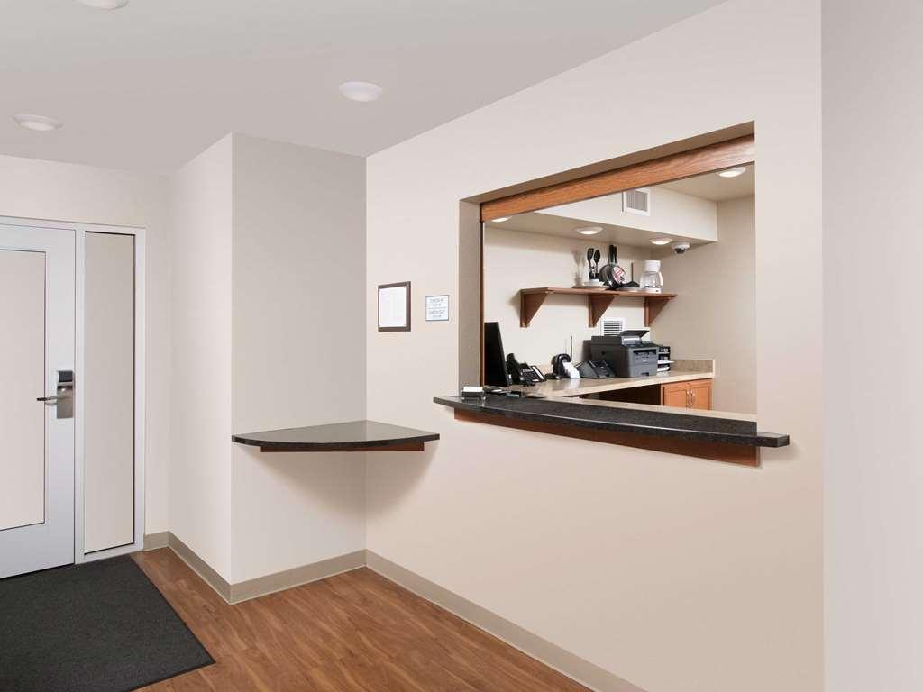 Extended Stay America Select Suites - Kansas City - South - I-49 מראה פנימי תמונה