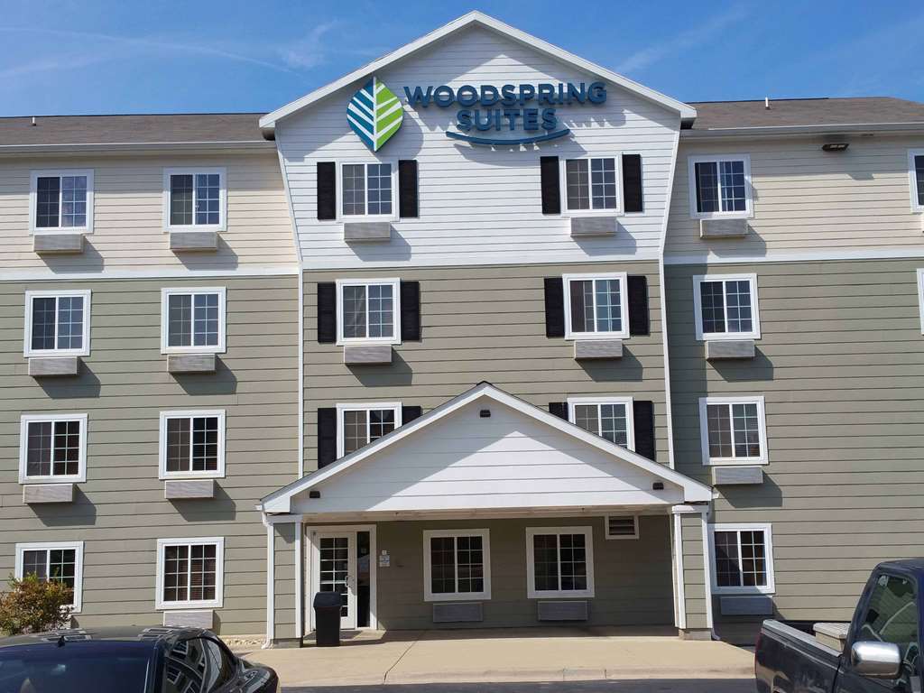 Extended Stay America Select Suites - Kansas City - South - I-49 מראה חיצוני תמונה